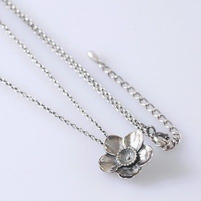 シルバーネックレス