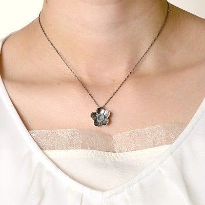 シルバーネックレス