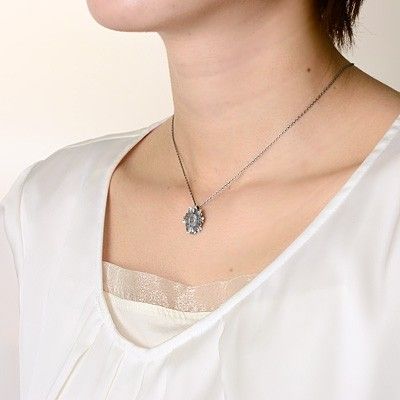 シルバーネックレス
