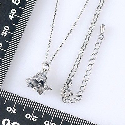 シルバーネックレス