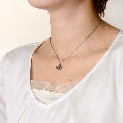 シルバーネックレス