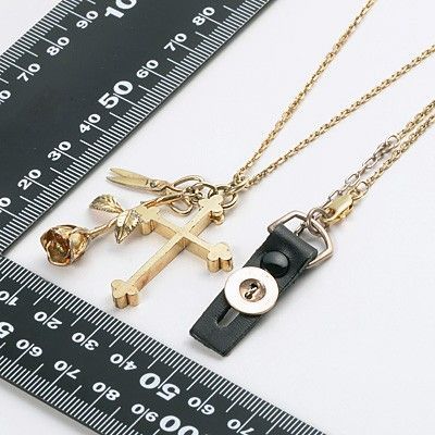 シルバーネックレス