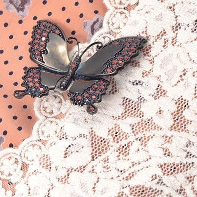 シルバーブローチ