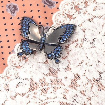 シルバーブローチ