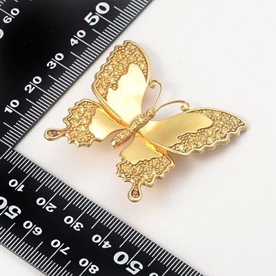 シルバーブローチ