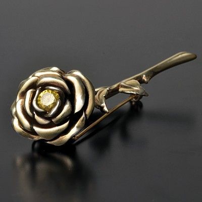 シルバーブローチ