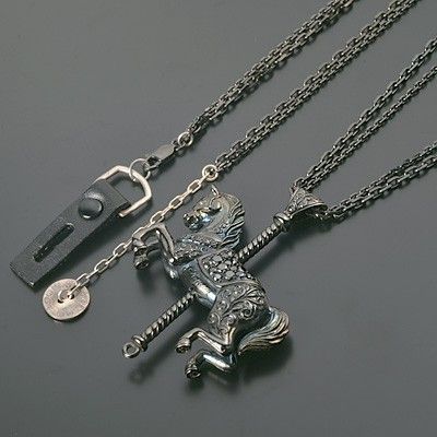 シルバーネックレス