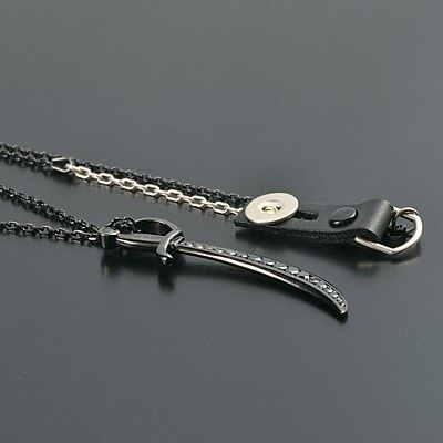 シルバーネックレス