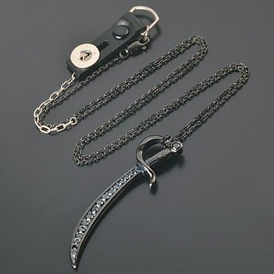 シルバーネックレス