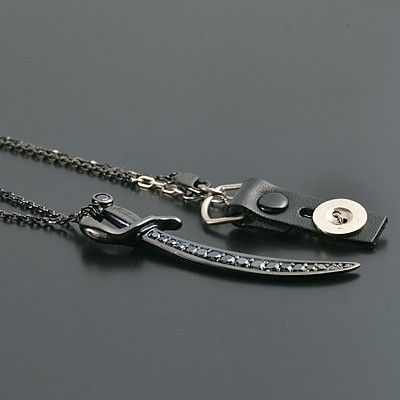 シルバーネックレス