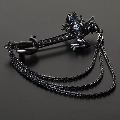 シルバーブローチ