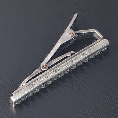 シルバータイピン