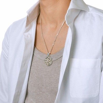 シルバーネックレス