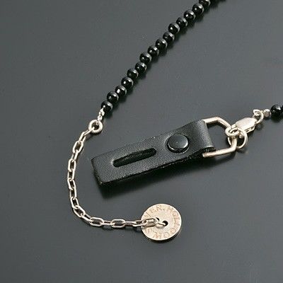 ビーズネックレス