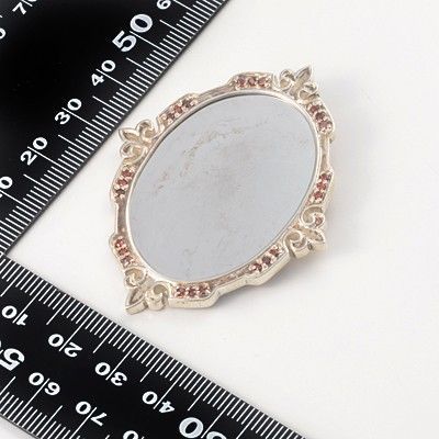 シルバーブローチ