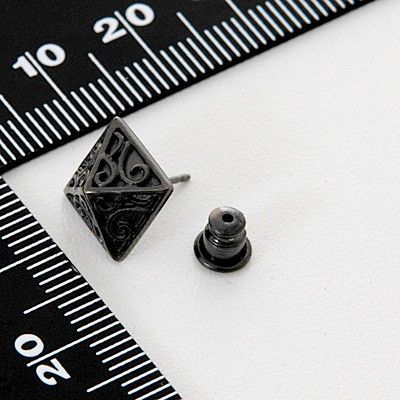 シルバースタッドピアス(片耳用)