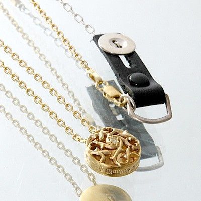 シルバーネックレス