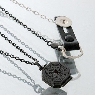 シルバーネックレス