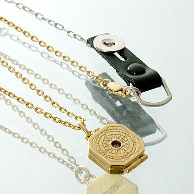 シルバーネックレス