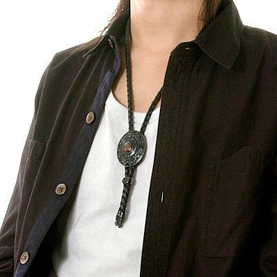 レザーネックレス