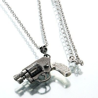 シルバーネックレス