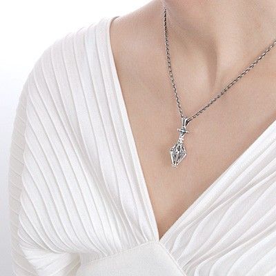 シルバーネックレス