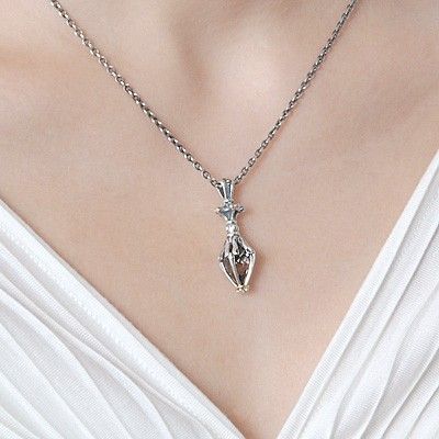 シルバーネックレス