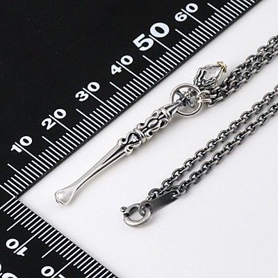 シルバーネックレス