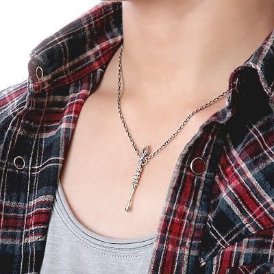 シルバーネックレス