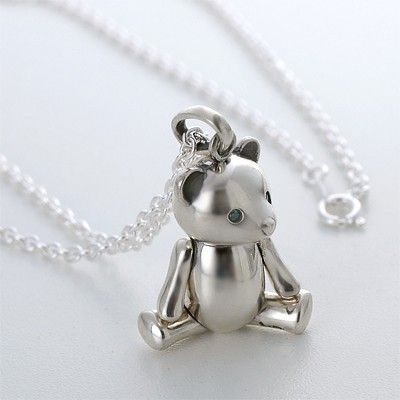 シルバーネックレス