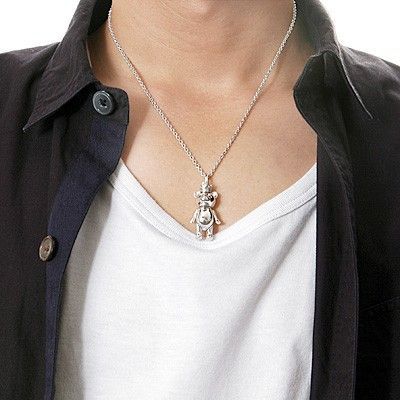 シルバーネックレス