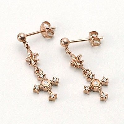 シルバースタッドピアス