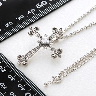 シルバーネックレス