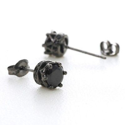 シルバースタッドピアス