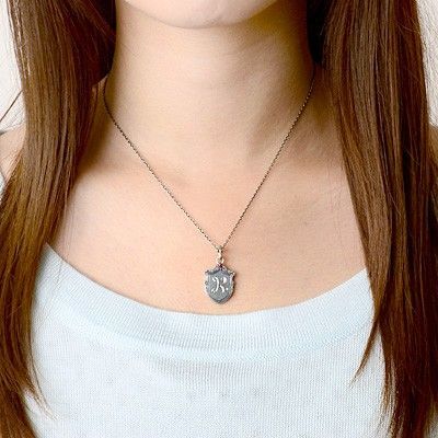 シルバーイニシャルネックレス