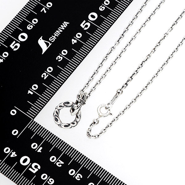 シルバーネックレス