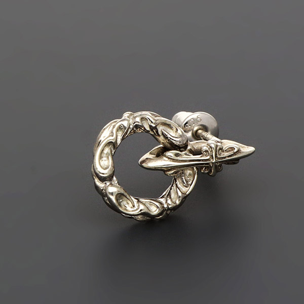 シルバーピアス