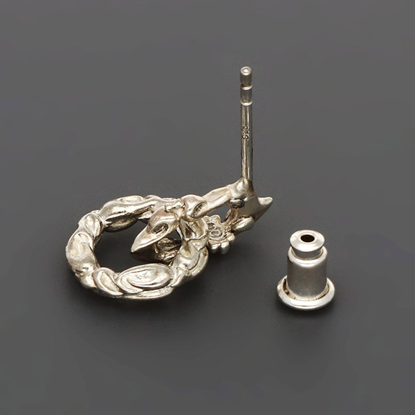 シルバーピアス