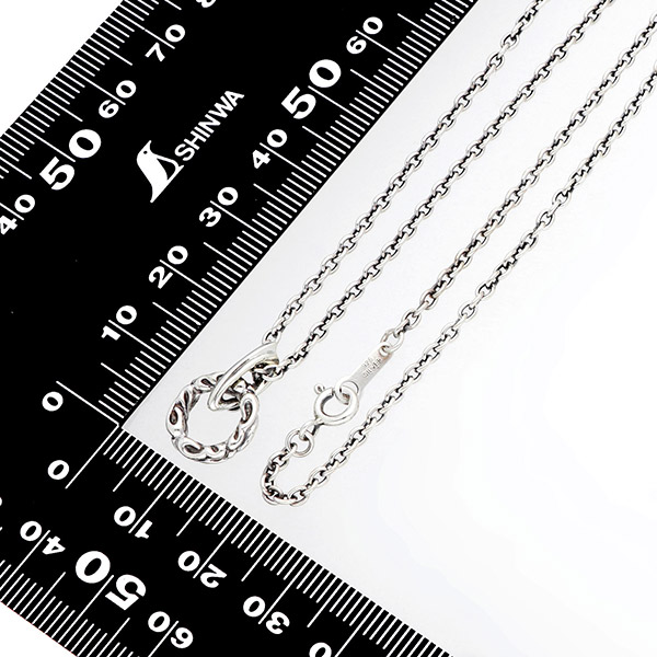 シルバーネックレス