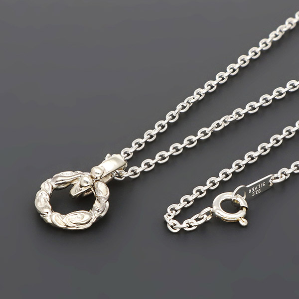 シルバーネックレス