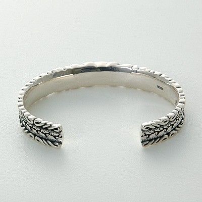 シルバーバングル