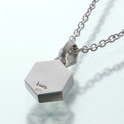 シルバーネックレス