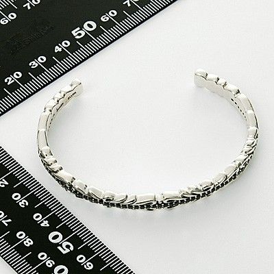 シルバーバングル