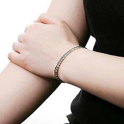 シルバーバングル