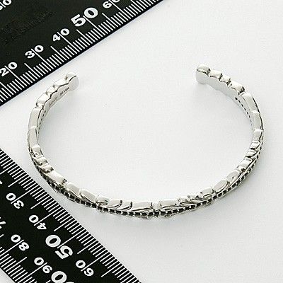 シルバーバングル