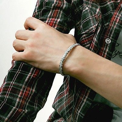 シルバーバングル