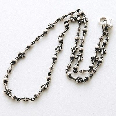 シルバーネックレス