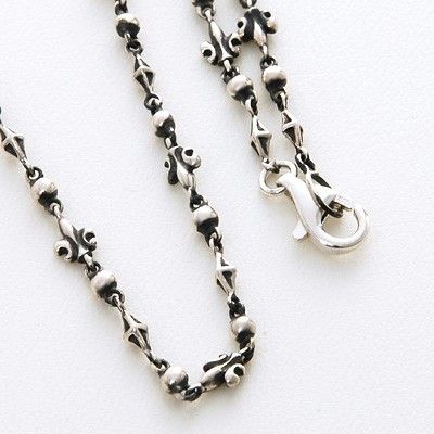 シルバーネックレス