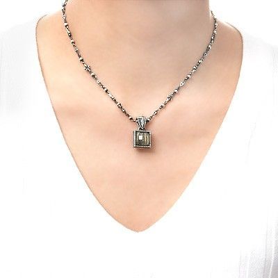 シルバーネックレス