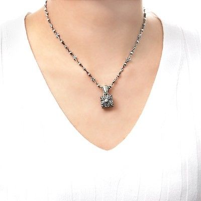 シルバーネックレス